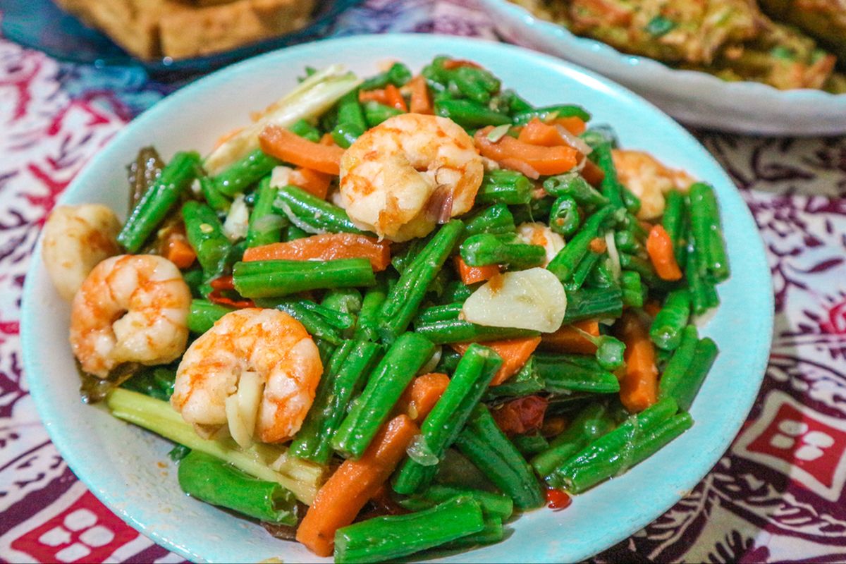 Resep Udang Vaname dengan Tumisan Jamur, Hidangan Lezat