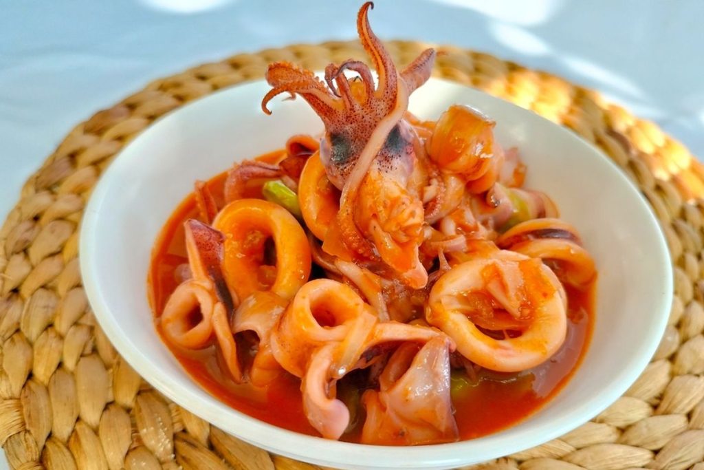 Resep Cumi Saus Tiram: Hidangan Seafood Lezat dan Populer!