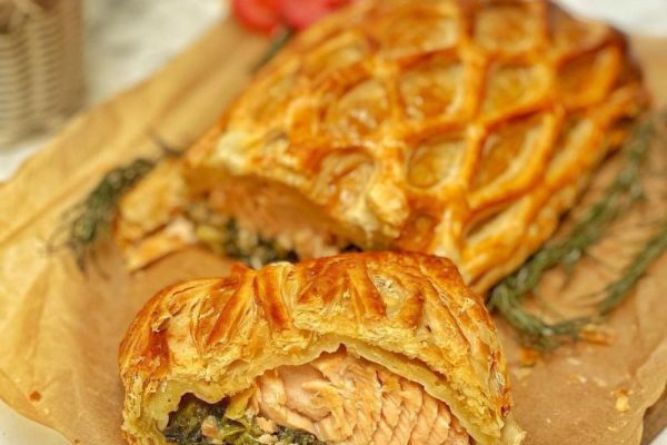 Resep Salmon en Croute ala Kafe, Lezat dan Praktis