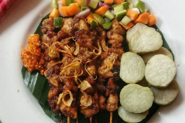 sate ayam madura