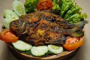 Resep Ikan Bawal Bakar Sambal Bawang, Dan Pedas dan Manis