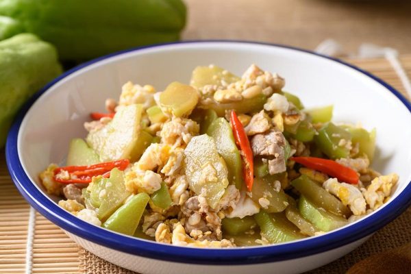 Labu Siam Tumis Daging: Menu Rumahan yang Enak dan Gampang!