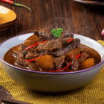 Semur Daging Sapi Praktis ala Bango: Empuk dan Kaya Rasa