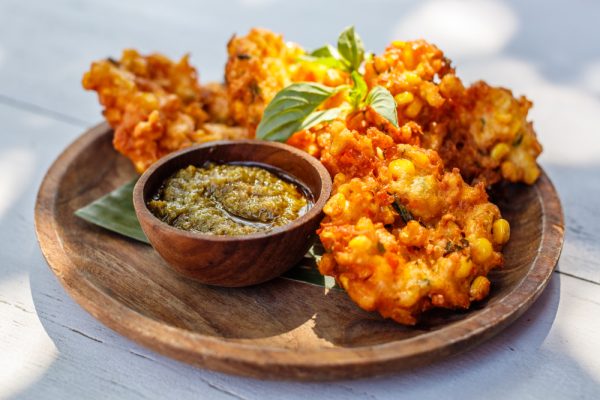 Tips Bikin Bakwan Jagung Renyah dan Gurih untuk Takjil Tips Bikin Bakwan Jagung Renyah dan Gurih untuk Takjil