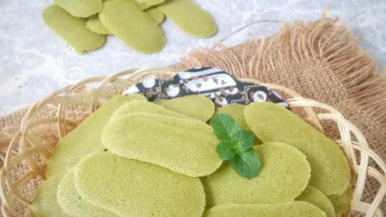 Lidah Kucing Green Tea: Camilan Lezat untuk Hari Raya