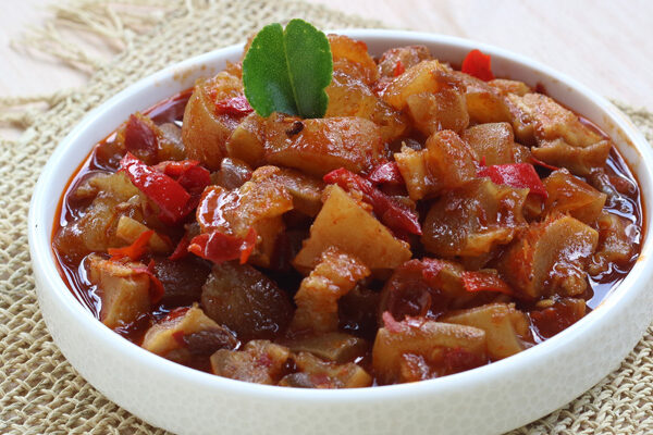 Resep Kikil Sapi Kuah Pedas Manis yang Empuk dan Sedap