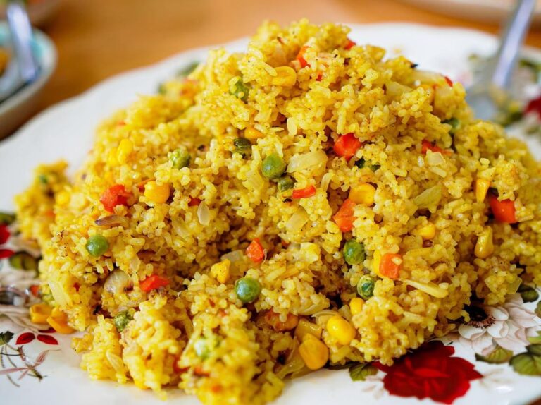 Resep Nasi Goreng Kari Rumahan, Nikmat dan Mudah Dibuat