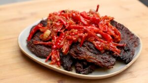 Dendeng Balado Kering: Pedas Gurih yang Bikin Nagih!