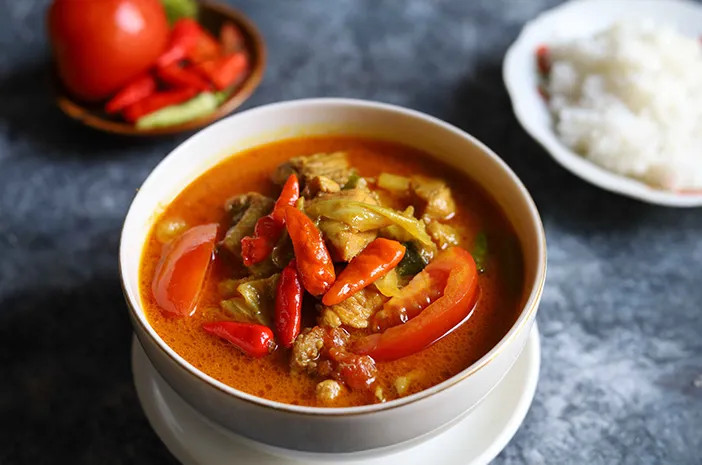 Tongseng Ayam Lezat: Perpaduan Gurih, Pedas, dan Manis