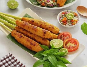 Sate Lilit Ayam Gurih Rempah Bali yang Bikin Nagih!