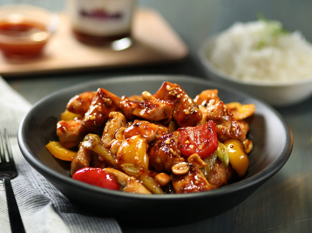 Chicken Kung Pao: Pedas Gurih Khas Sichuan