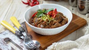 Nasi Gurih Oseng Kambing Pedas Menggoda
