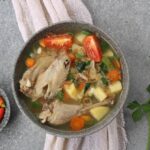 Sup Ayam Kemangi yang Segar dan Gurih